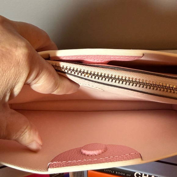 Kate Spade Pink Crossbody - Picture 3 of 4